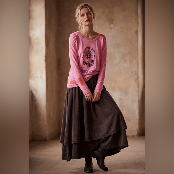 Hand Crafted Tops - Pink Graphic Boho Long Sleeve Top